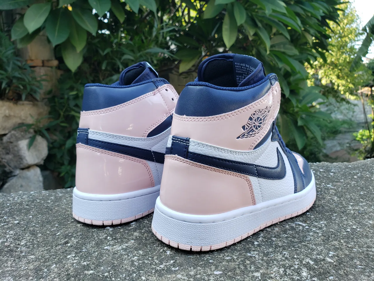 Air Jordan 1 Navy and Pink Leather High-Top Basketball Shoes 5