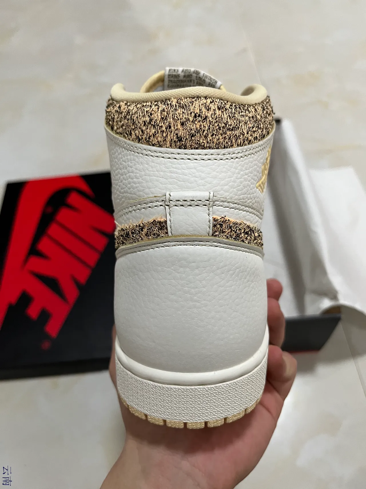 Air Jordan 1 White Gold High-Top Leather Basketball Shoes 6