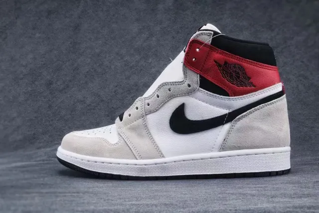 Air Jordan 1 White Gray High-Top Leather-Suede Hybrid Basketball Shoes 8