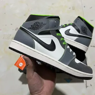 Air Jordan 1 White Gray High-Top Perforated Toe Basketball Shoes