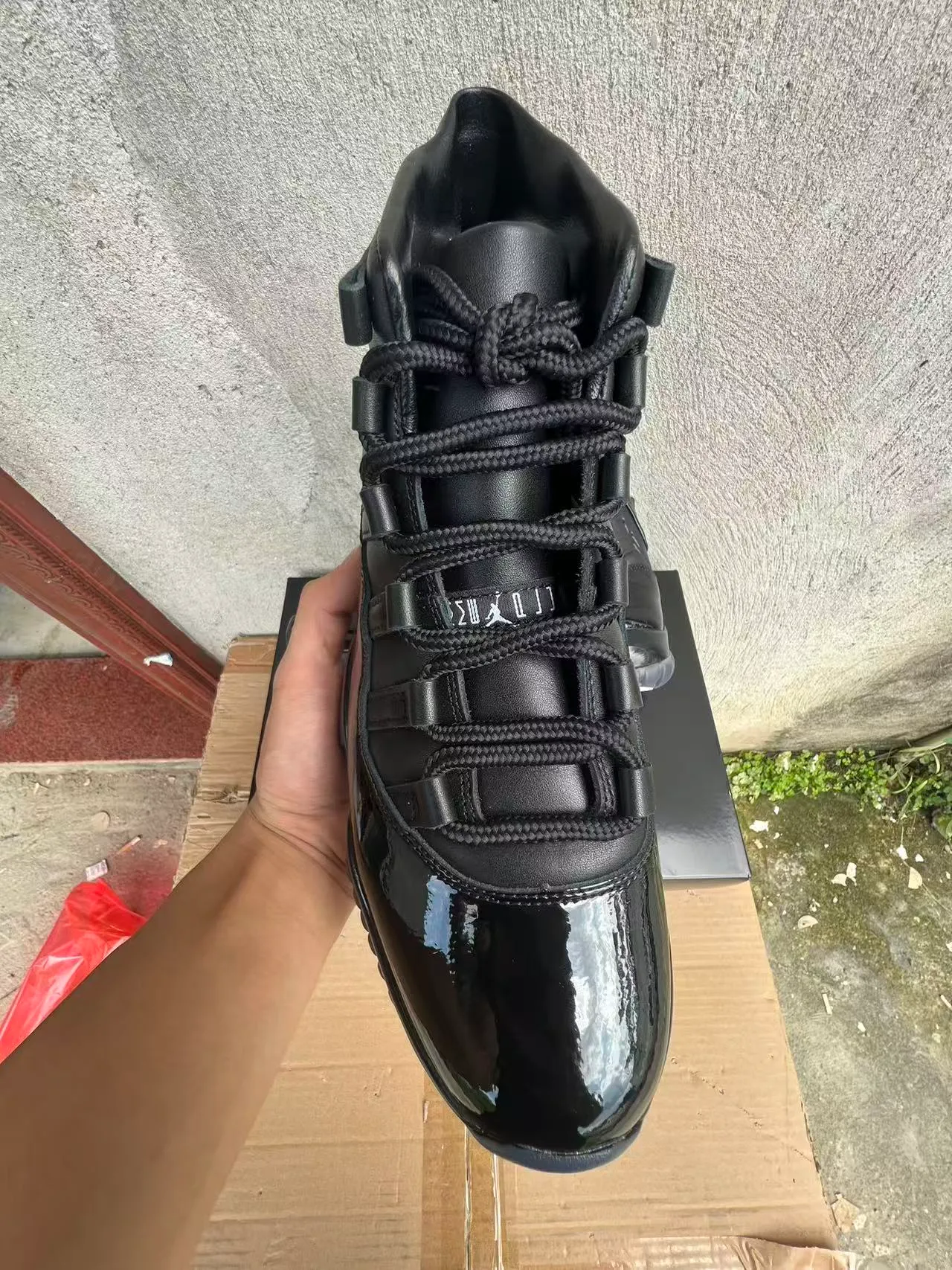Air Jordan 11 Black Patent Leather Basketball Shoes 3