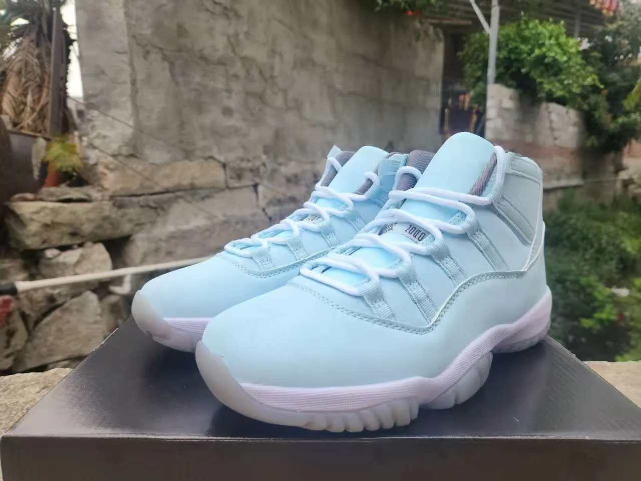 Air Jordan 11 Pale Blue High-Top Basketball Shoes 2
