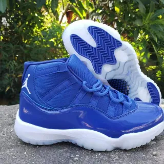 Air Jordan 11 Royal Blue 亮面皮革篮球鞋