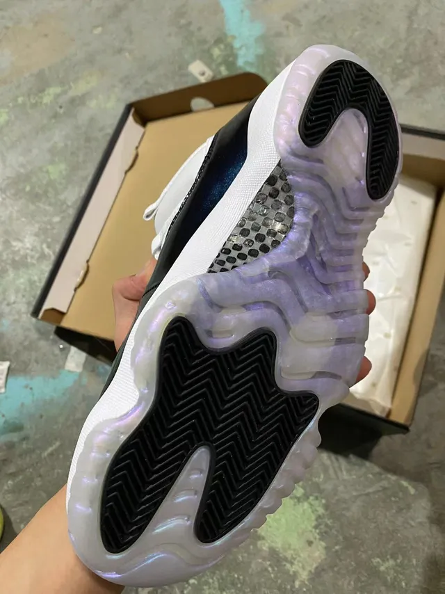 Air Jordan 11 White Black Iridescent Basketball Shoes 5