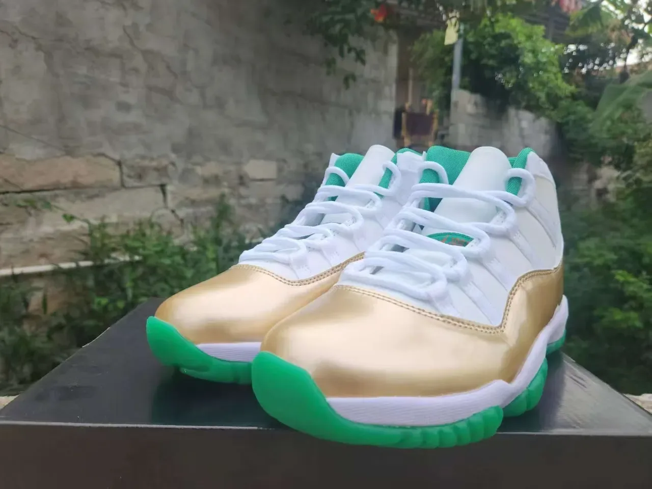 Air Jordan 11 Zapatillas de Baloncesto Blanco Dorado Verde 4
