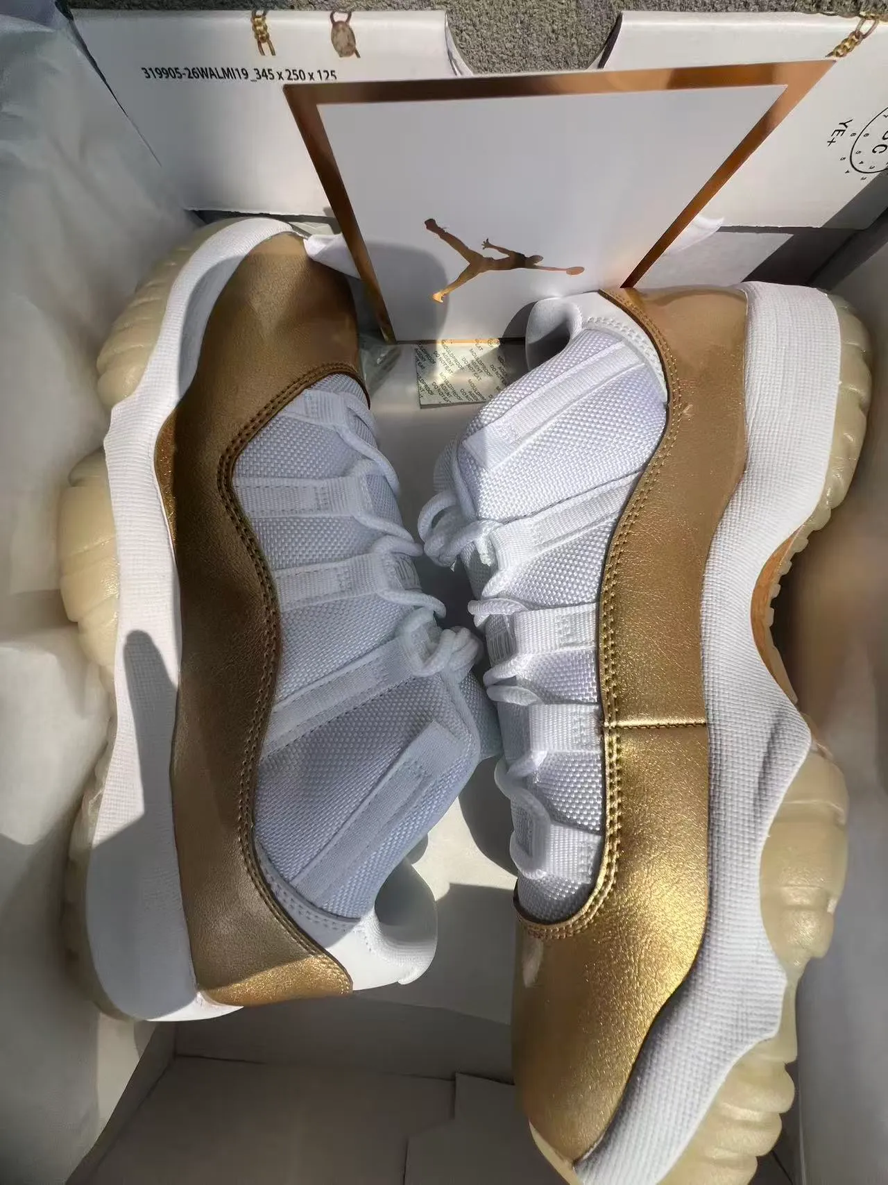 Air Jordan 11 White Gold Patent Leather Basketball Shoes 9