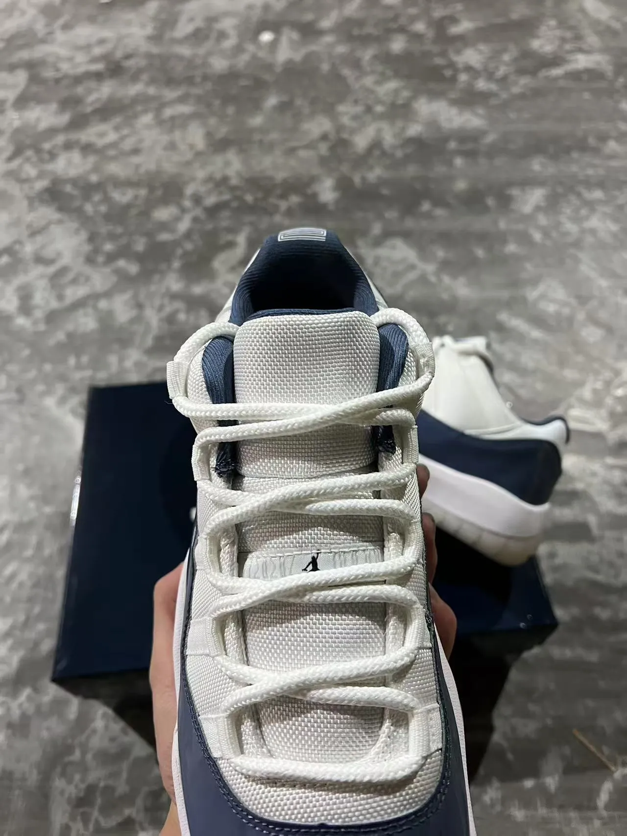 Air Jordan 11 White Navy Patent Leather Basketball Shoes 4