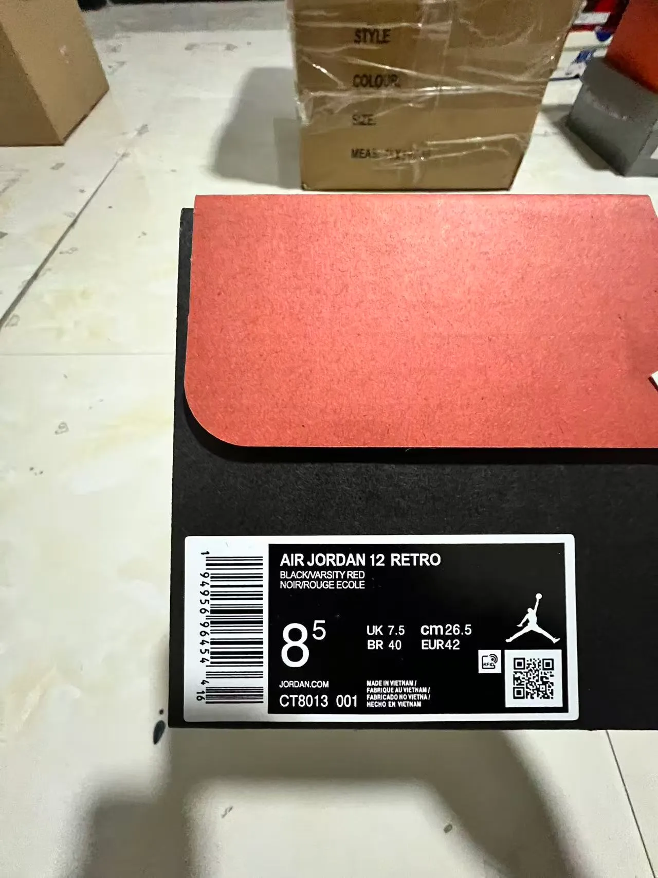 Tênis de basquete Air Jordan 12 preto e vermelho JUMPMAN 9