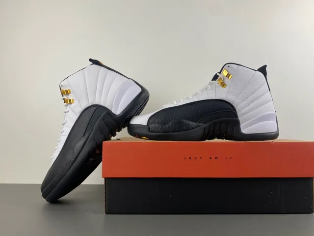 Air Jordan 12 White Black Gold Basketball Shoes 15
