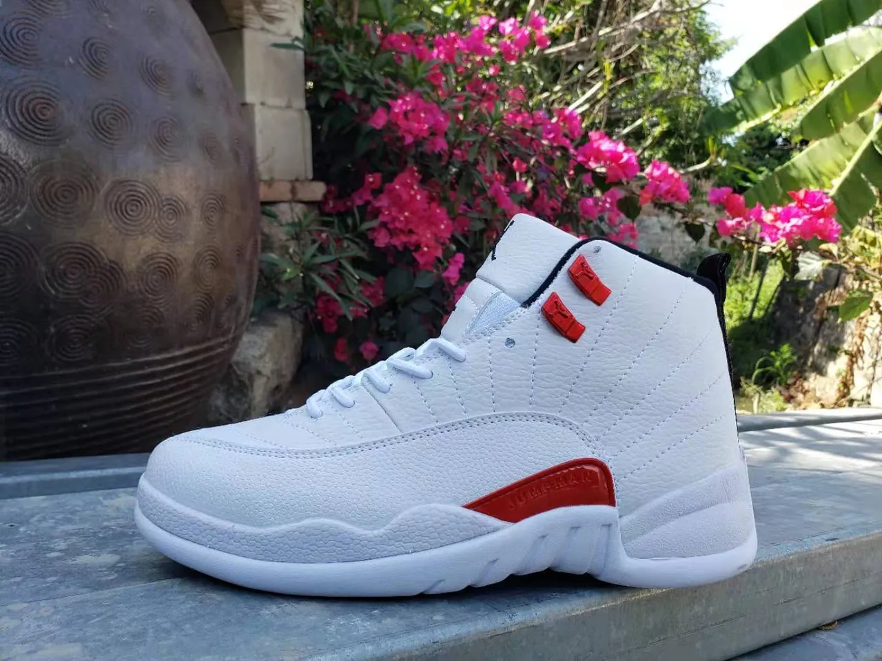 Air Jordan 12 White Red Basketball Shoes 2