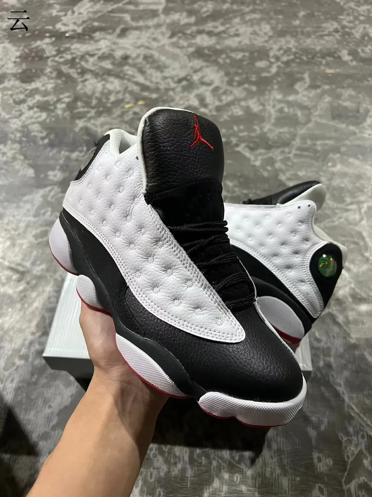 Air Jordan 13 Tênis de Basquete Branco Preto Verde Joya 2