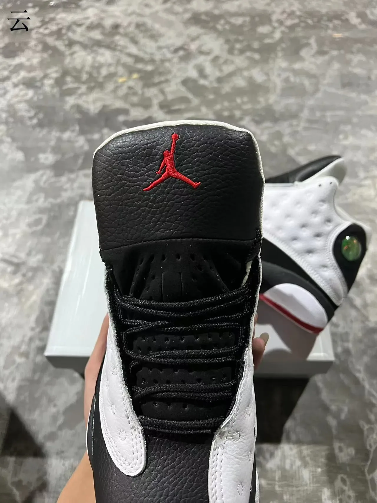 Air Jordan 13 Tênis de Basquete Branco Preto Verde Joya 4