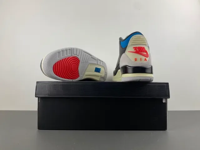 Air Jordan 3 Black Blue Cream Basketball Shoes 16