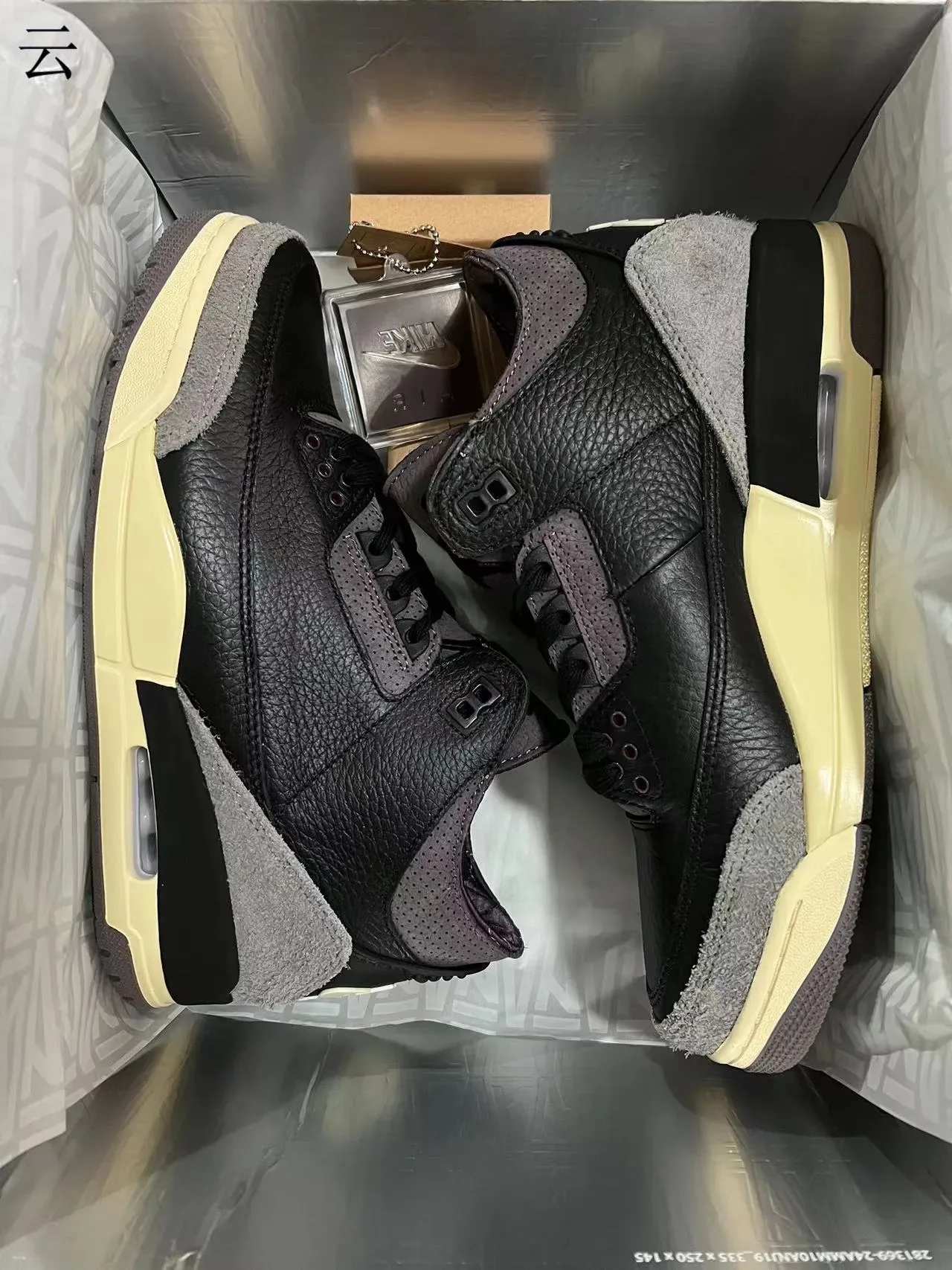 Air Jordan 3 أسود رمادي أرجواني كريمي حذاء كرة السلة 9