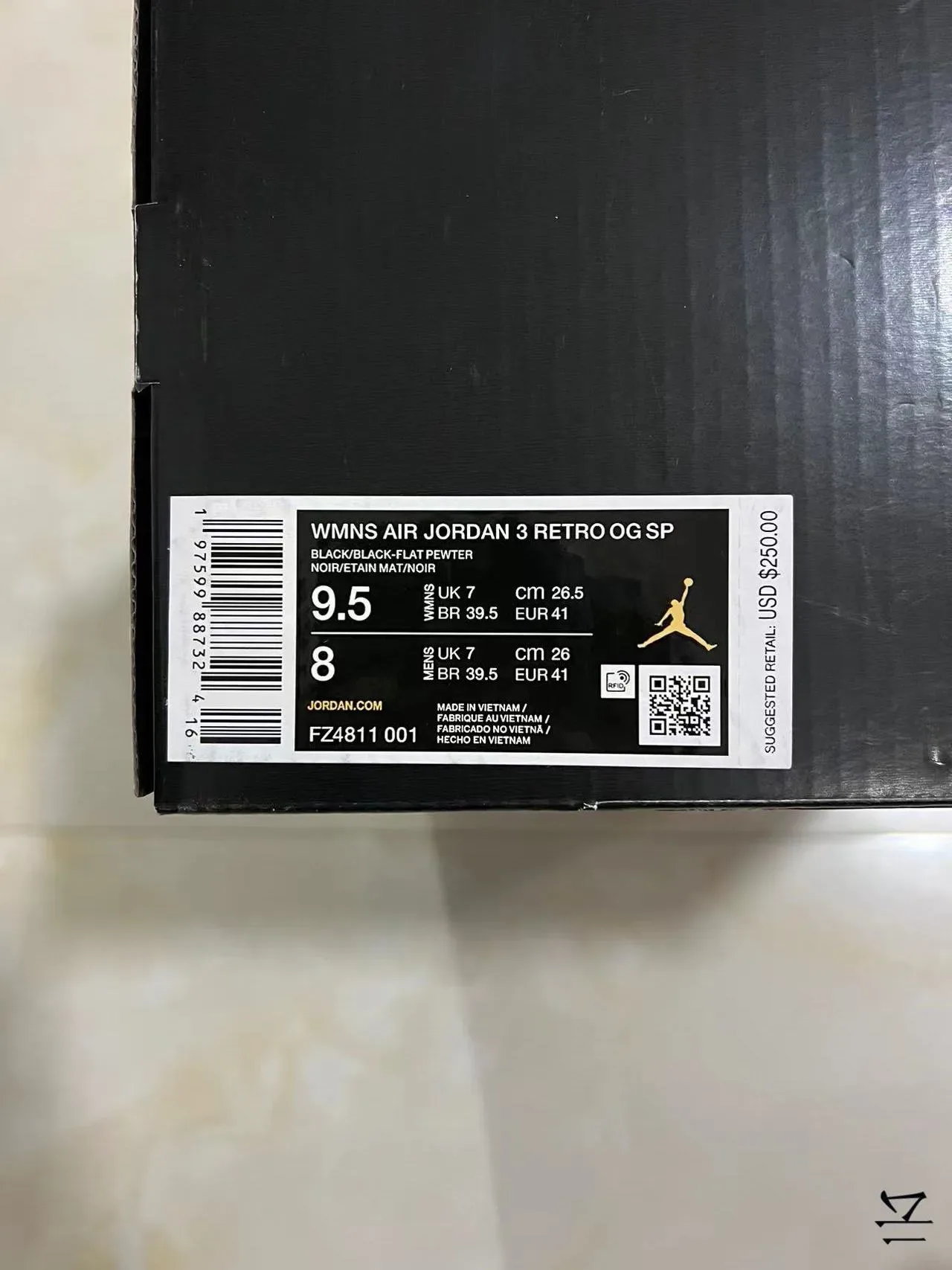 Air Jordan 3 أسود رمادي أرجواني كريمي حذاء كرة السلة 10