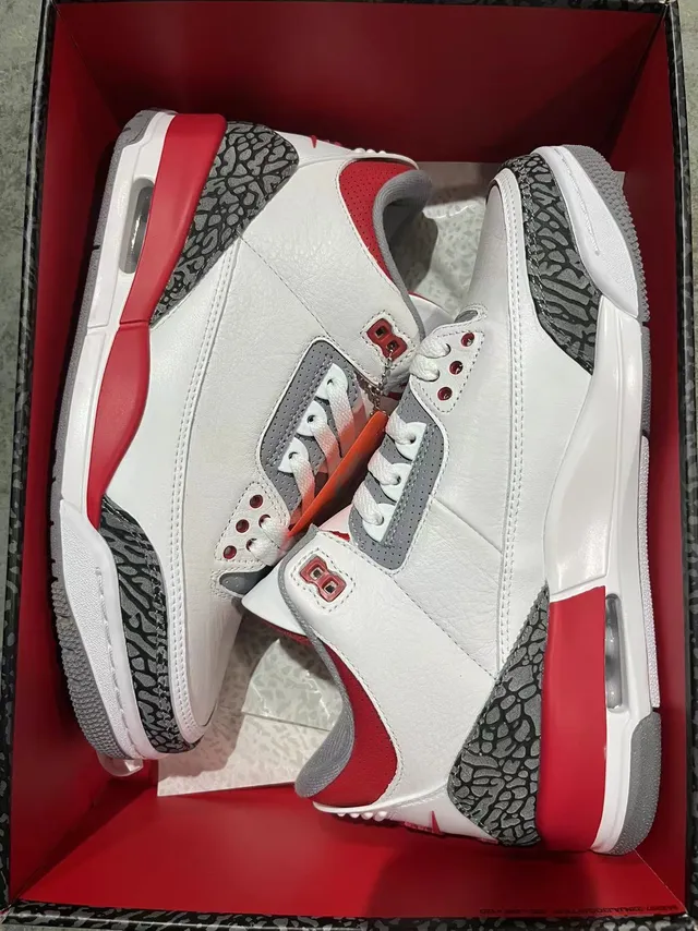 Chaussures de basketball Air Jordan 3 blanc, rouge et gris à imprimé éléphant 6