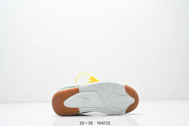 Chaussures de basketball Air Jordan 4 noir beige jaune rouge 17