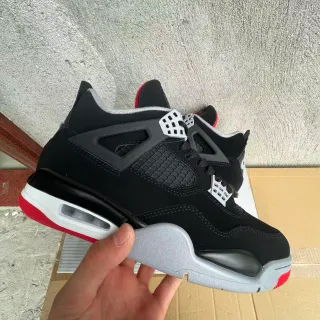 Air Jordan 4 黑白红篮球鞋