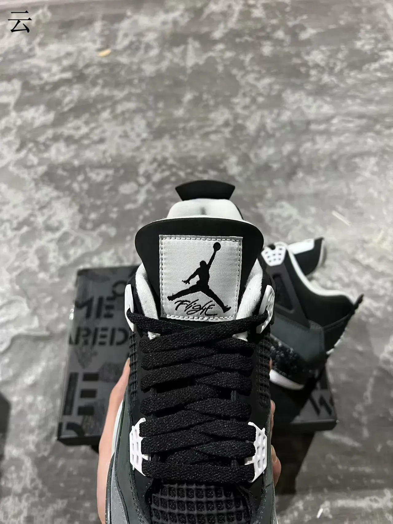 Air Jordan 4 Cinza Escuro Preto Branco Salpicado Tênis de Basquete 4