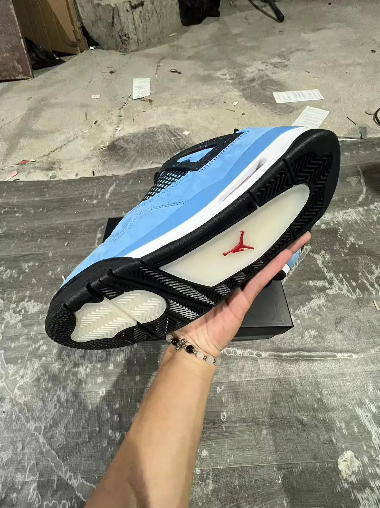 Air Jordan 4 Azul Claro Suede Preto Branco Vermelho Tênis de Basquete 11