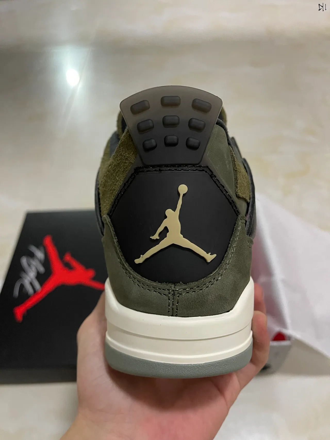Air Jordan 4 Olive Green Suede and Mesh Basketball Shoes 7