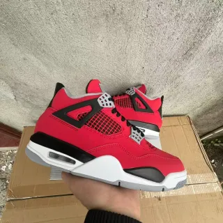 Air Jordan 4 红黑白篮球鞋
