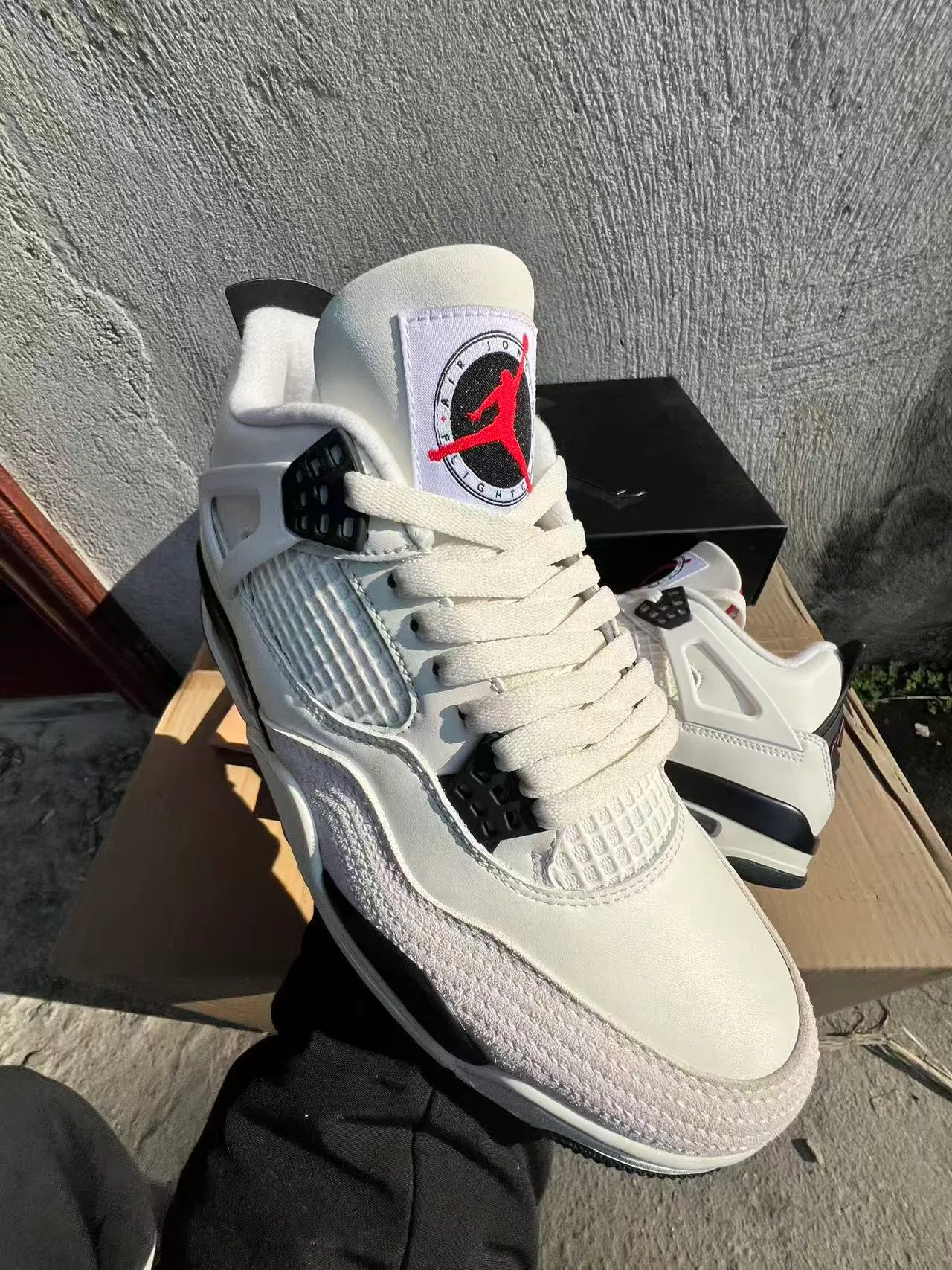 Air Jordan 4 White Black Basketball Shoes 2