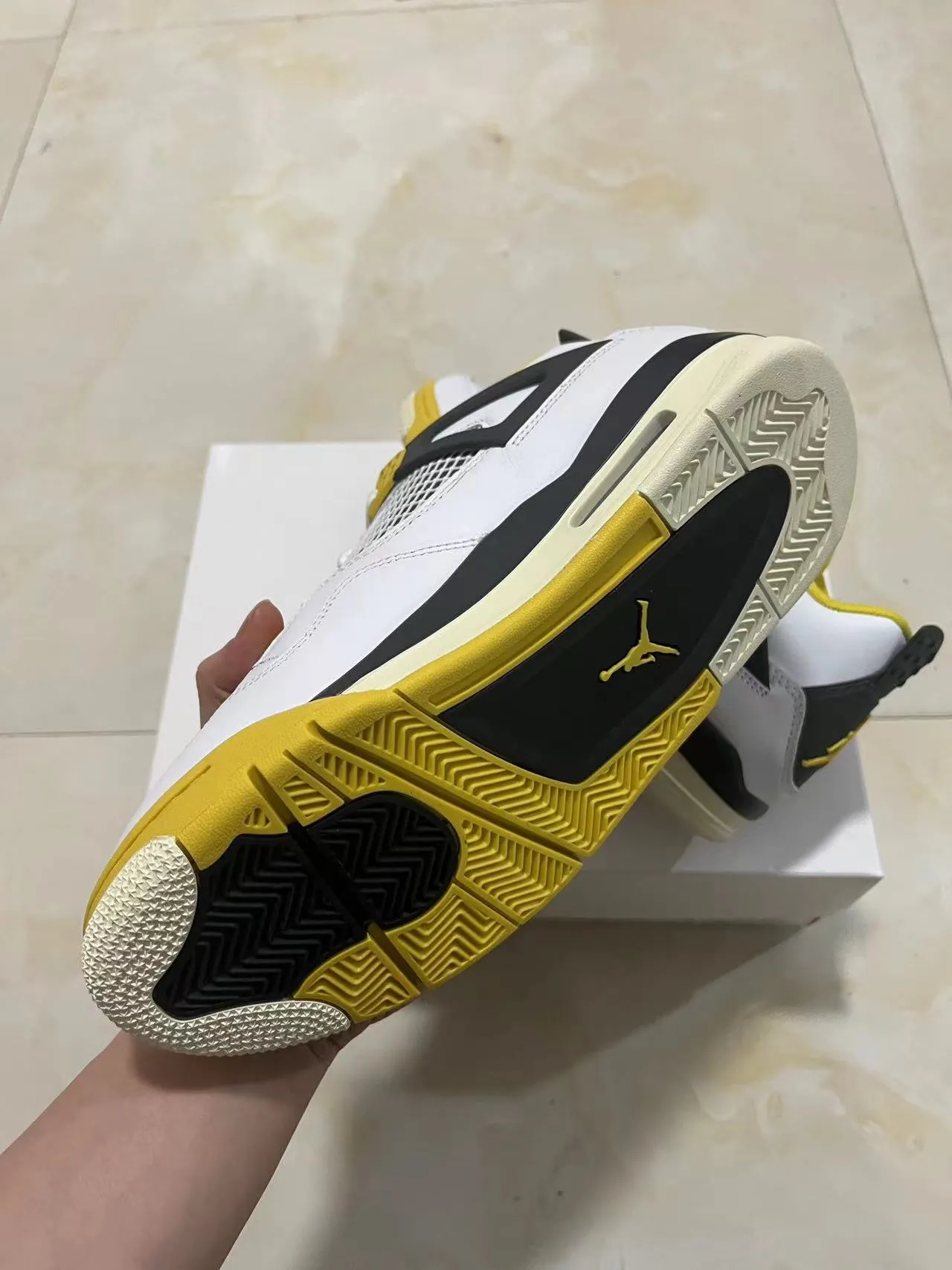 Air Jordan 4 White Black Yellow Basketball Shoes 7