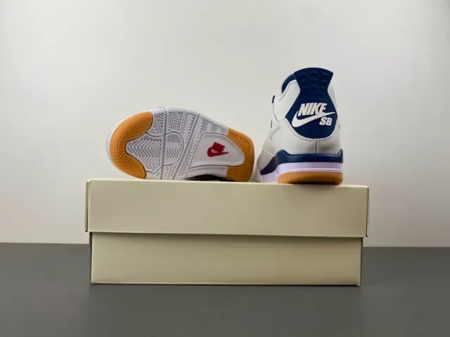 Air Jordan 4 White Navy Gum Chaussures de Basketball 16