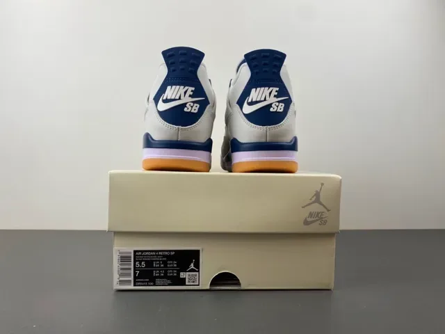 Air Jordan 4 White Navy Gum Chaussures de Basketball 17