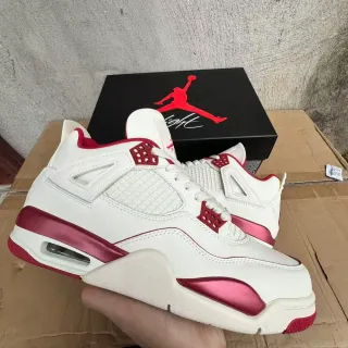 Air Jordan 4 白红粉金属篮球鞋