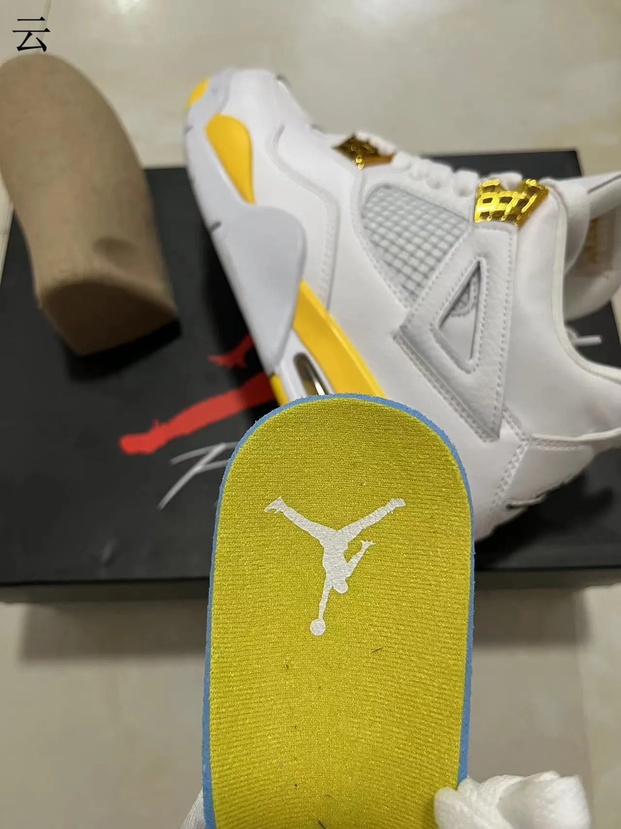 Air Jordan 4 White Yellow Gold Basketball Shoes 9