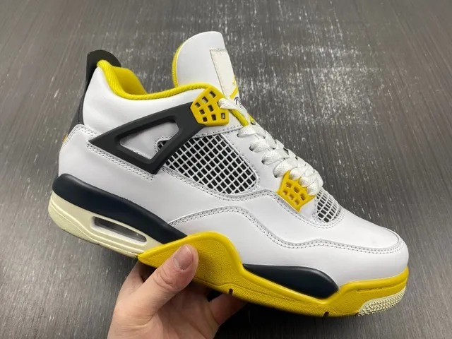 Air Jordan 4 White Yellow Navy Basketball Shoes 6