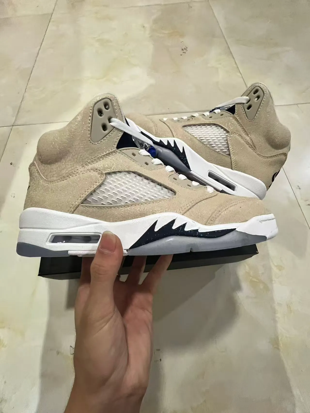 Air Jordan 5 Beige Suede High-Top Basketball Shoes 7