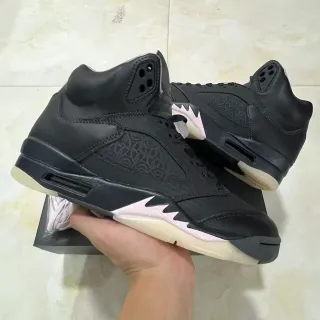 Air Jordan 5 黑色 Off-White 中底篮球鞋