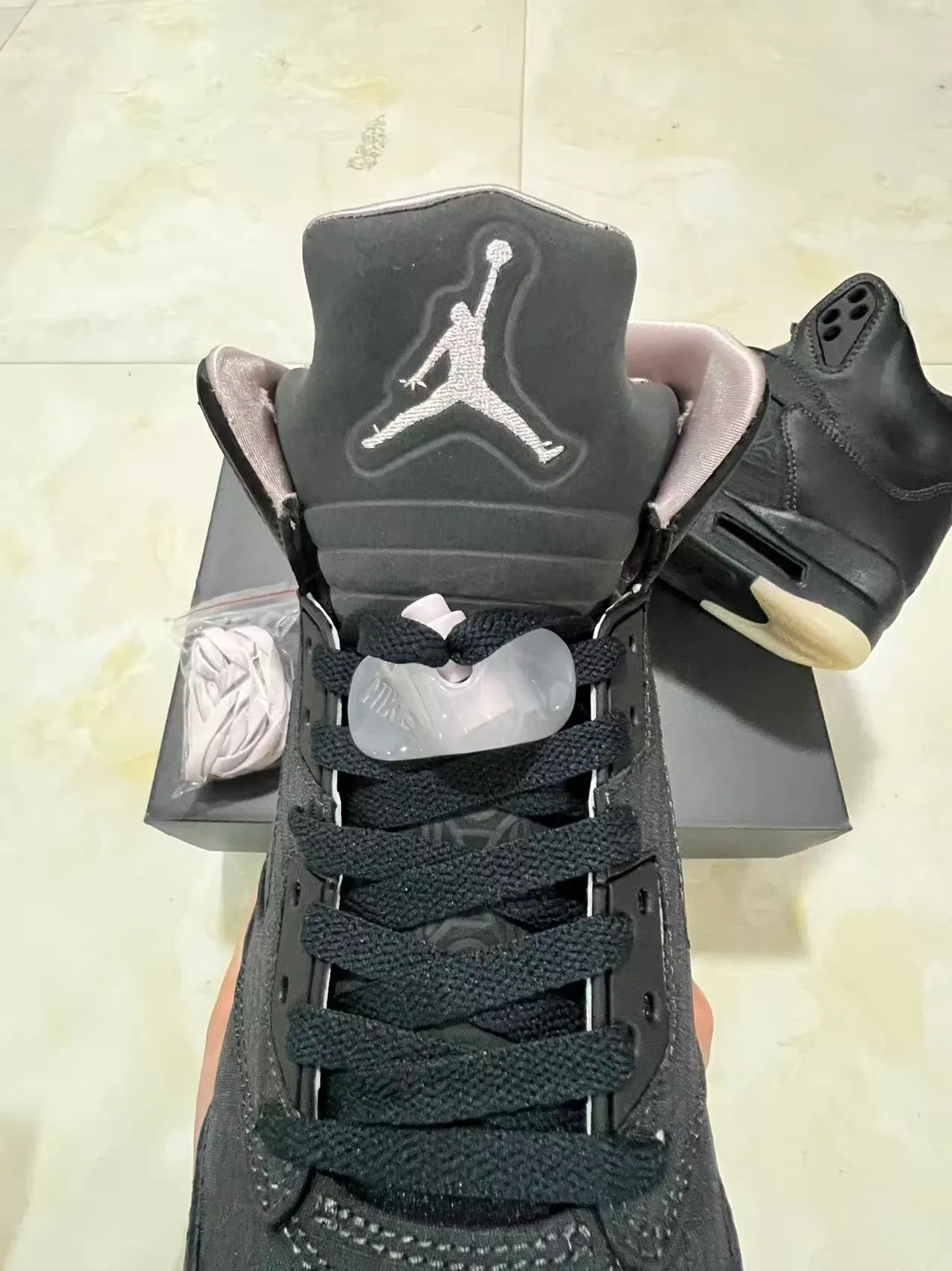 Air Jordan 5 Black Off-White Midsole Basketball Shoes 4