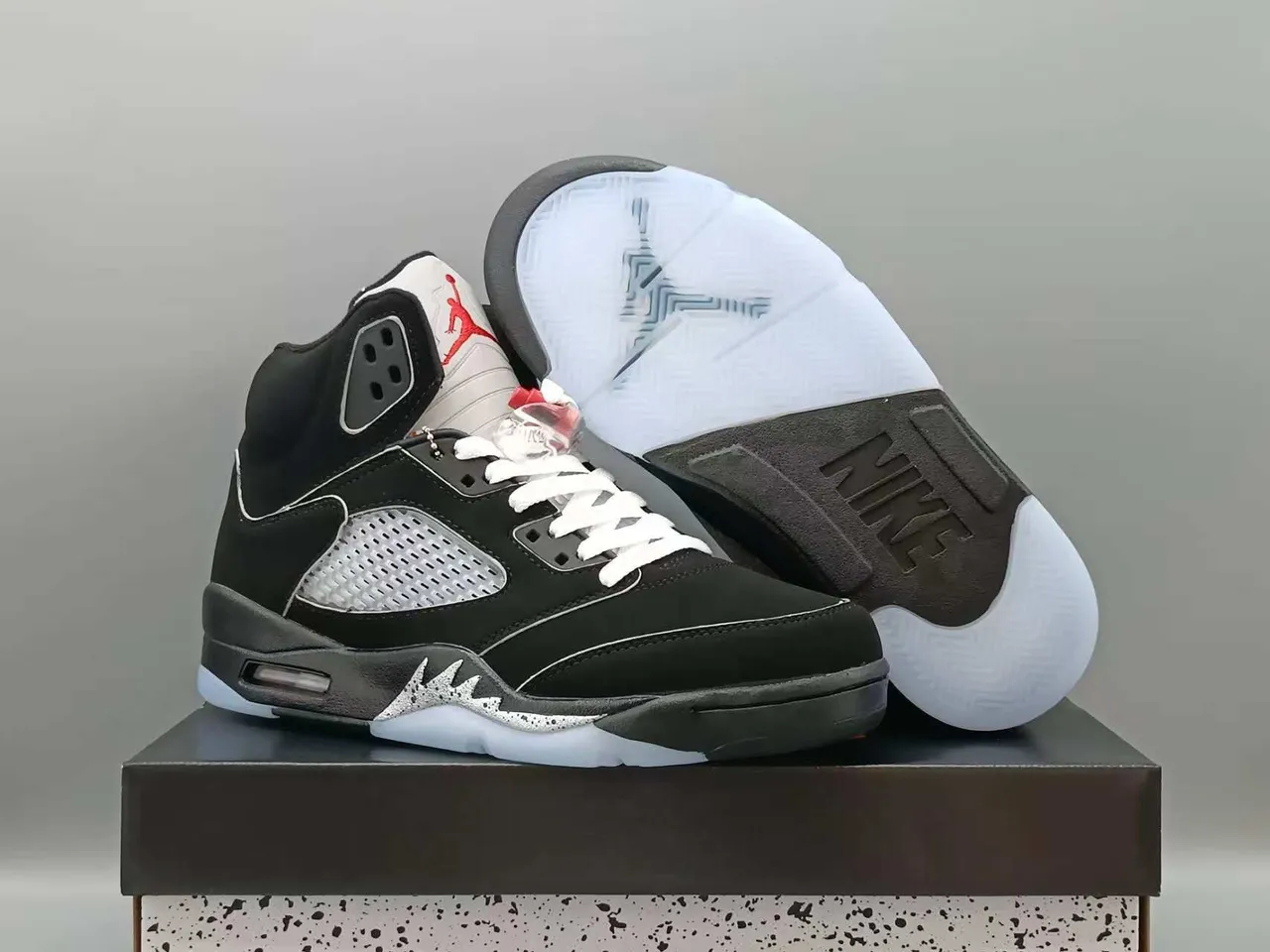 Air Jordan 5 Black White Red Basketball Shoes 3