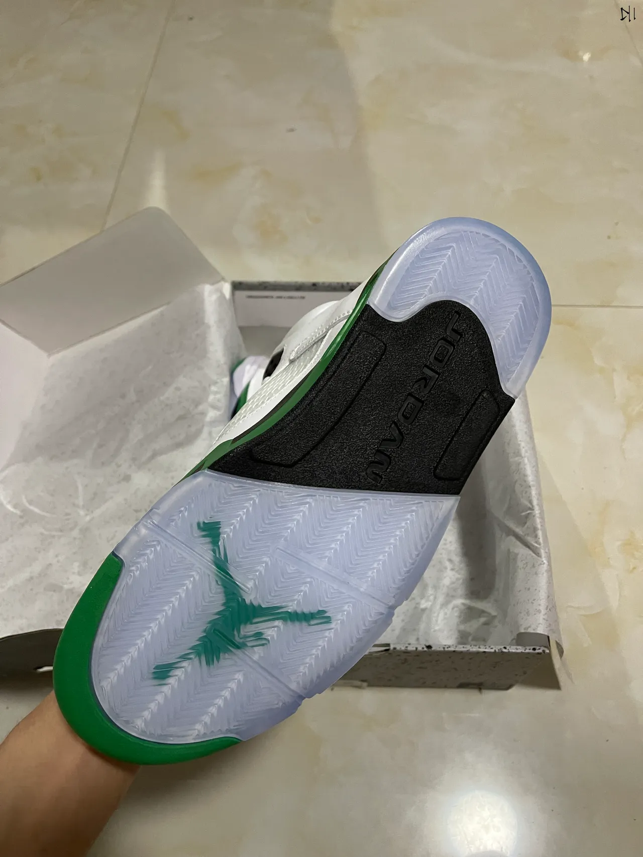 Air Jordan 5 White Green Black Basketball Shoes 6