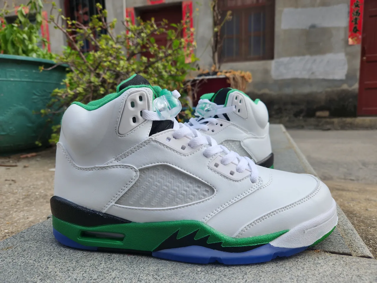 Chaussures de basketball Air Jordan 5 blanc vert noir bleu 4