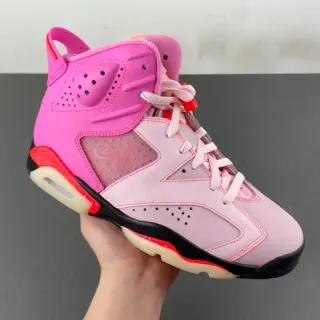Air Jordan 6 粉色和浅粉色篮球鞋