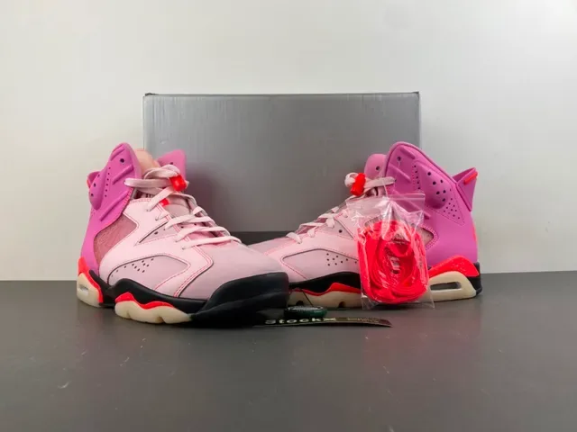 Air Jordan 6 Rose et Rose clair Chaussures de basket 12
