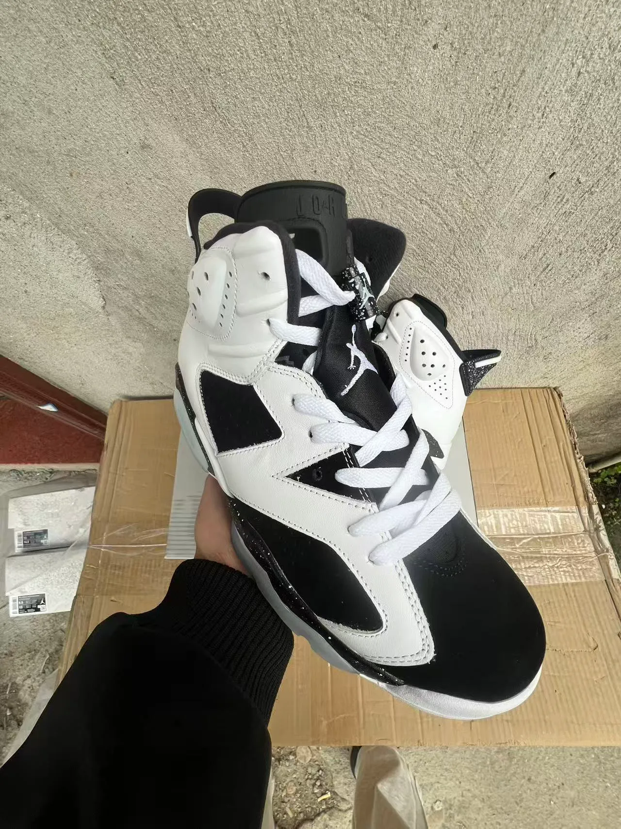 Air Jordan 6 White Black Speckle Basketball Shoes 2
