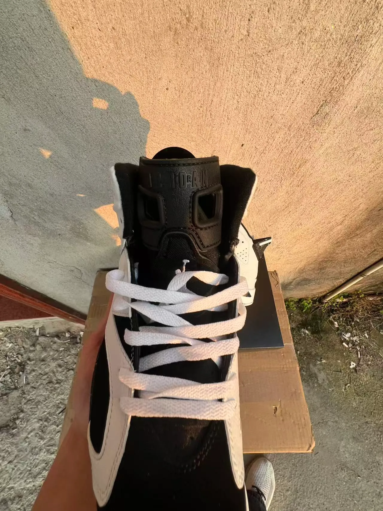 Air Jordan 6 White Black Speckled Midsole Basketball Shoes 4