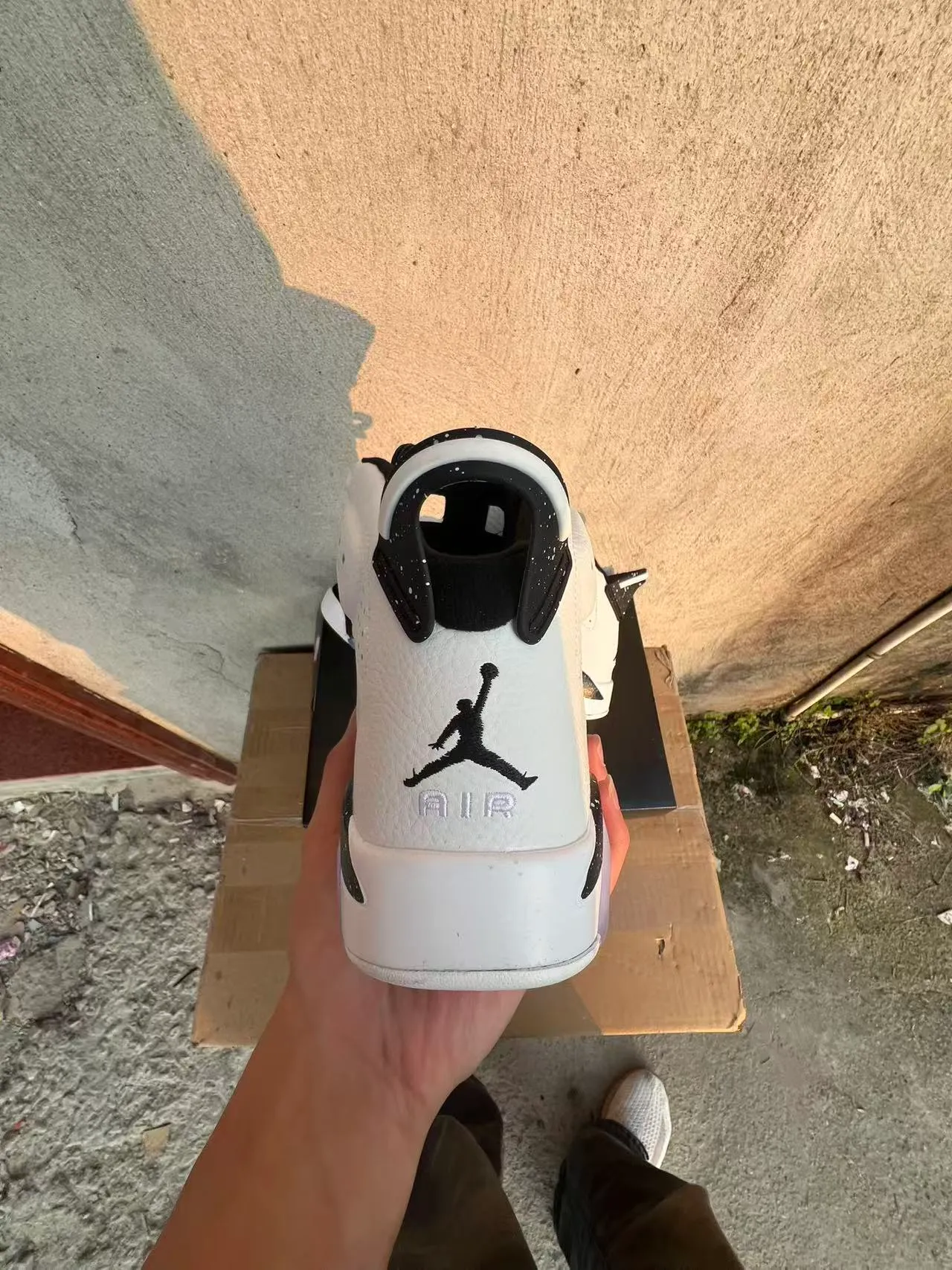 Air Jordan 6 White Black Speckled Midsole Basketball Shoes 8