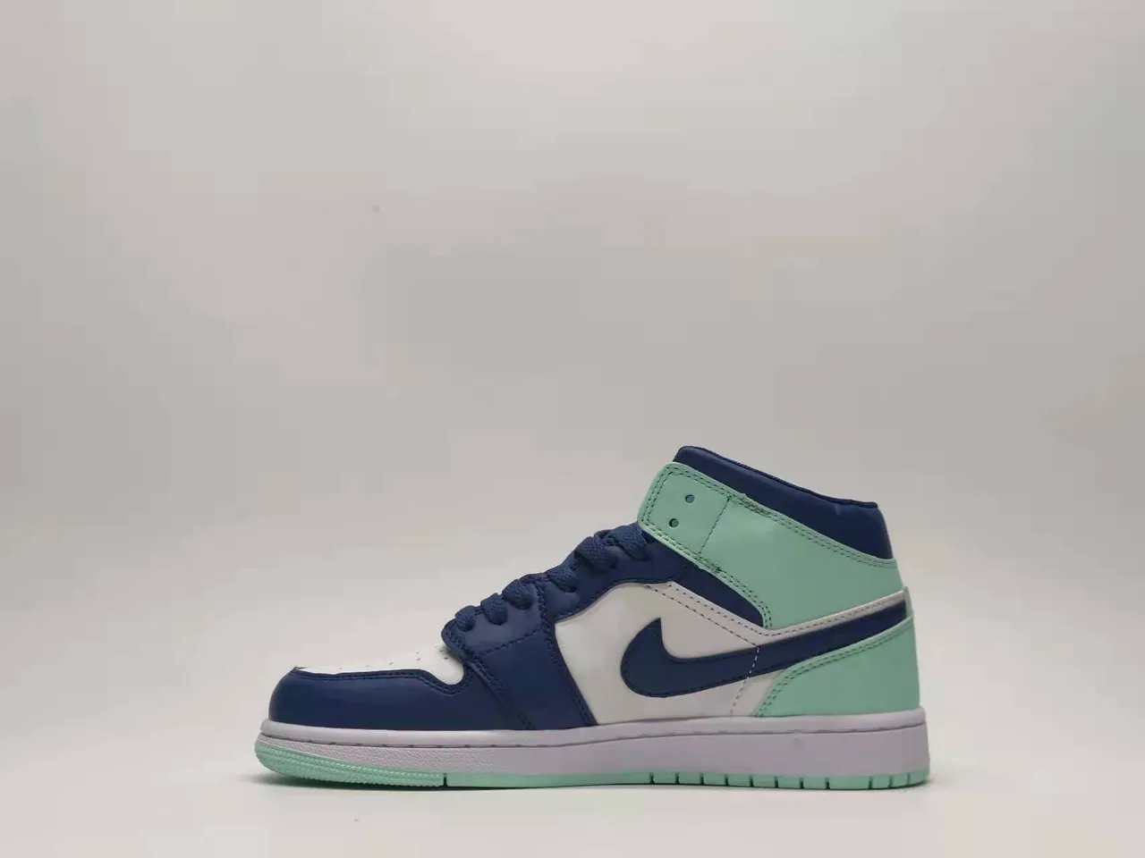 Air Jordan Navy Green High-Top Leather And Synthetic Overlay Basketball Shoes 6
