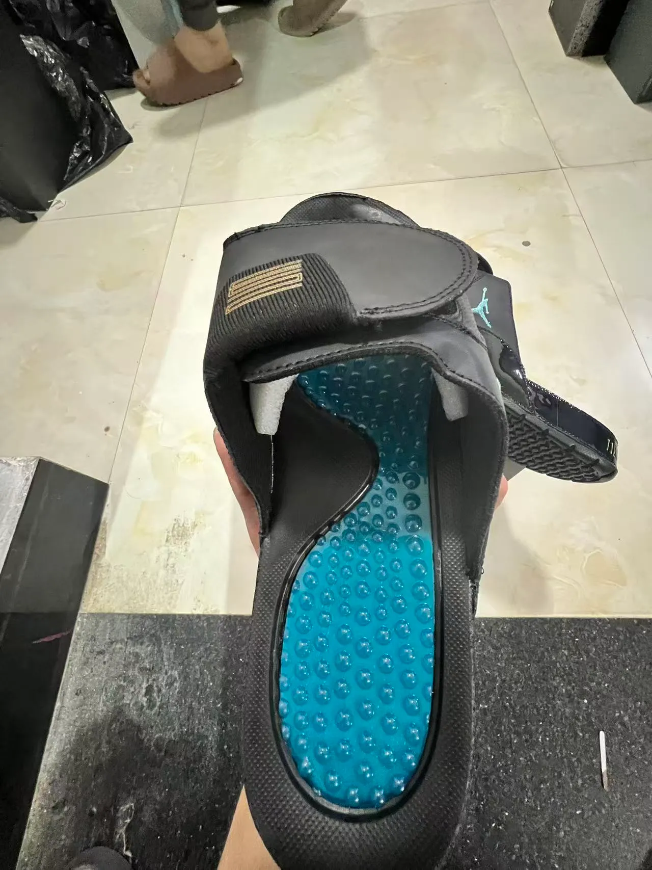 Air Jordan Slide Black Blue Glossy Patent-Like Toe Bumper Molded Strap Construction Slippers 6