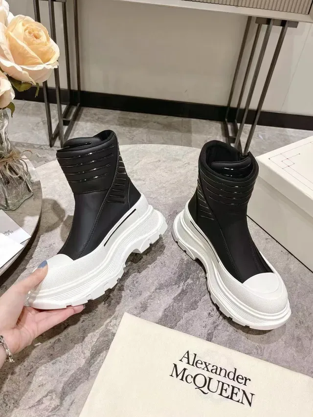 Alexander McQueen Black White Chunky Platform Sole Ribbed Elastic Collar Ankle Boots 2