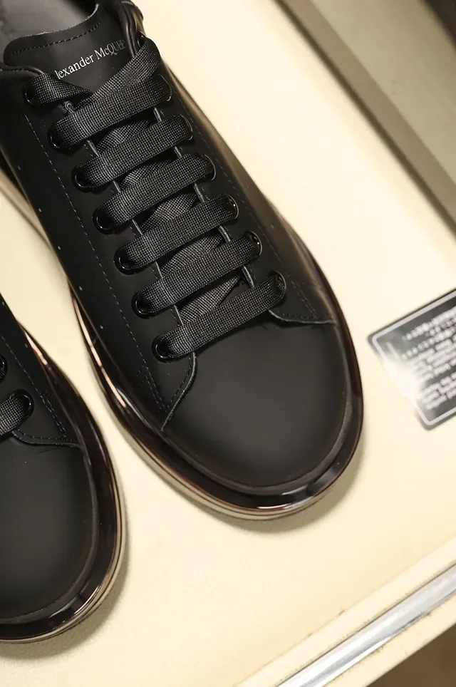 Alexander McQueen ওভারসাইজ্ড স্নিকার কালো লাইফস্টাইল স্নিকার 4