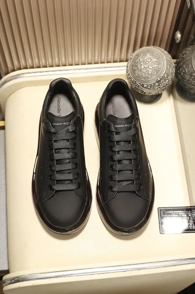 Alexander McQueen ওভারসাইজ্ড স্নিকার কালো লাইফস্টাইল স্নিকার 8