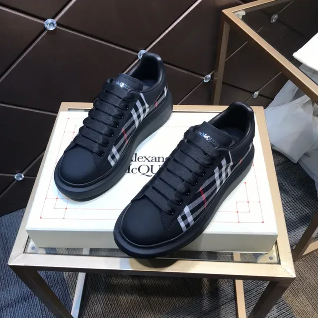 Alexander McQueen Oversized কালো প্লেইড সাইড প্যানেল চাঙ্কি স্নিকার 8